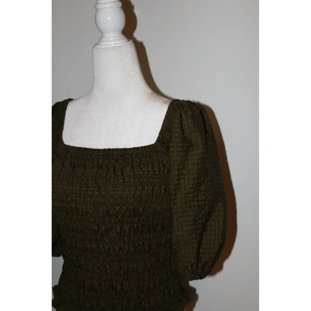 Old Navy Women's Olive Green Smocked Puff Sleeve Metallic Square Neck‎ Top Small